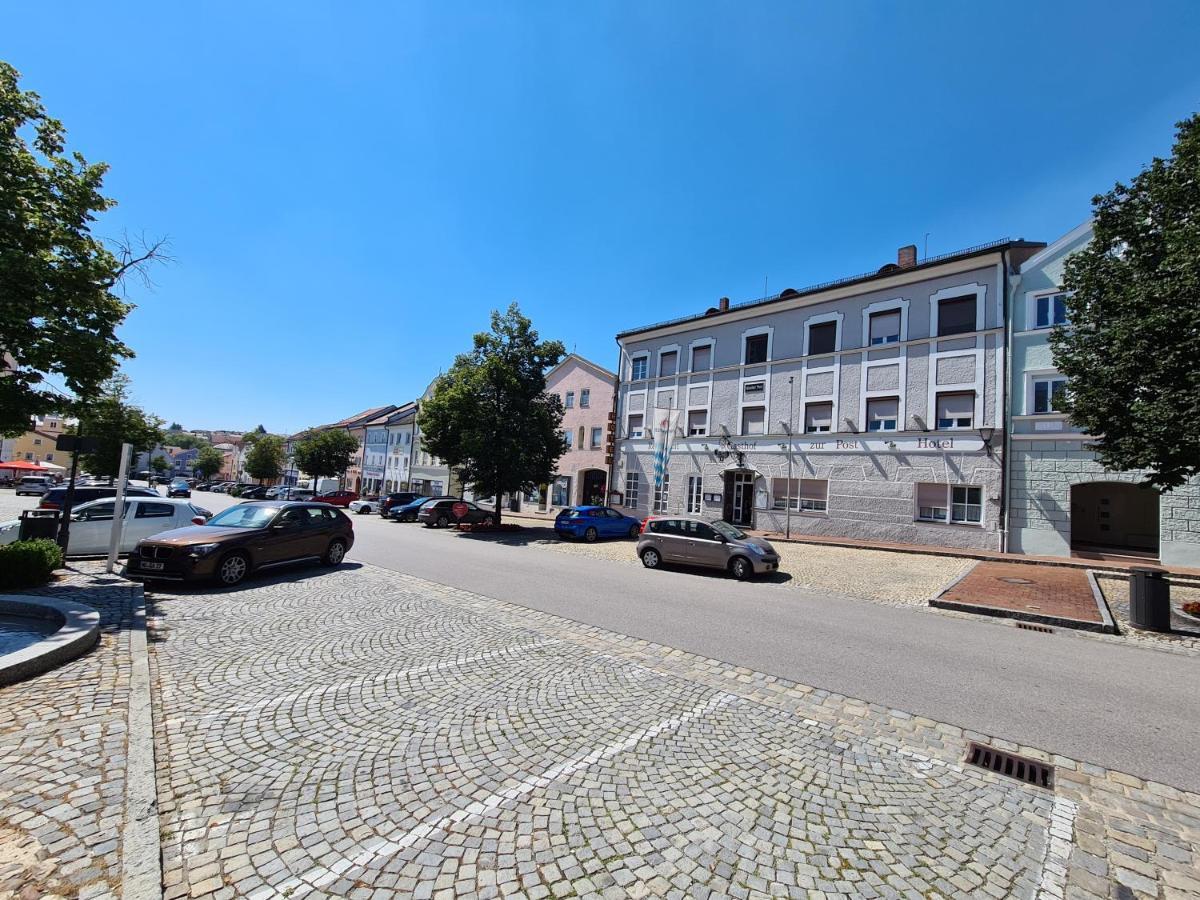 Hotel & Gasthof Zur Post Neumarkt-Sankt Veit Exteriér fotografie